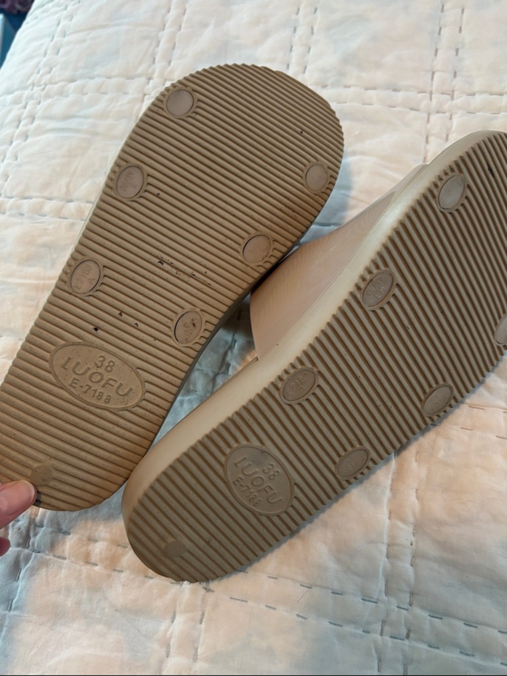 LUOFU comfort jelly slides sandals * sz 38 * US 7.5 *tan - Picture 4 of 6
